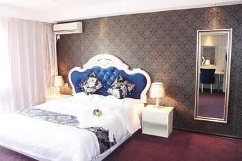 Tangfeng Art Hotel Shenyang North Railway Station Eksteriør billede
